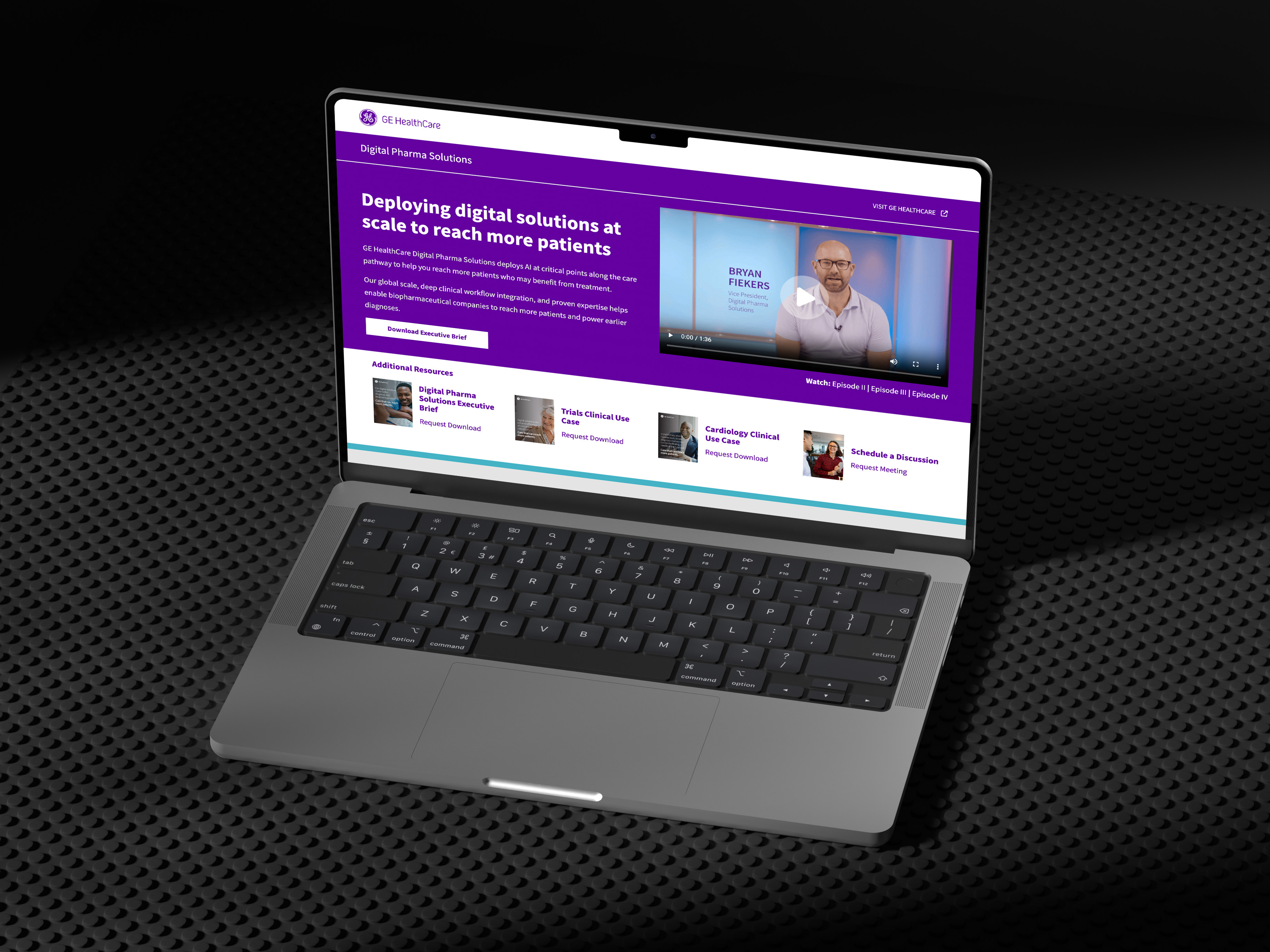 A laptop with the Alto-Shaam website showing on its screen.